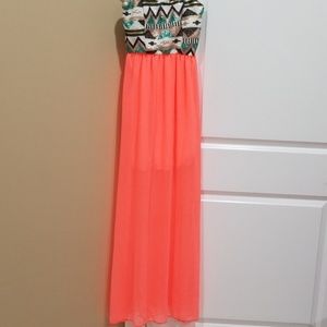 Maxi dress-style rack size small
